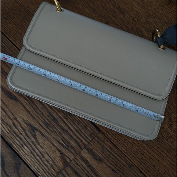 Marni Cream Shoulder Bag - Picture 10 of 11